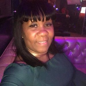 Meet your Posher, Carole